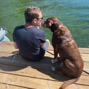 Meet your Posher, Devin